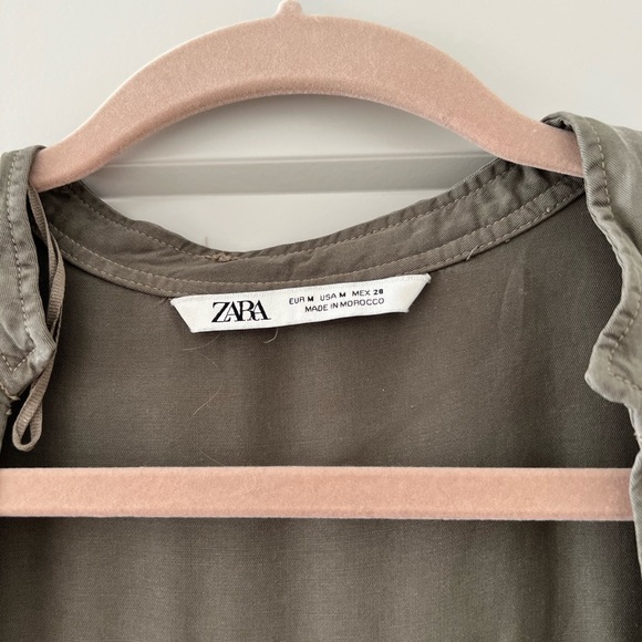 Zara long sleeve button up - Picture 2 of 2